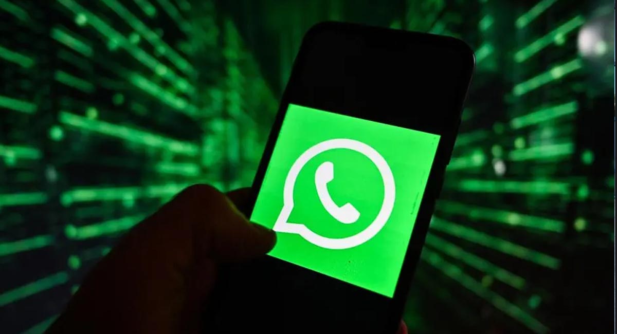 WhatsApp ने दी चेतावनी, हैकिंग कैंपेन का शिकार हो सकते हैं यूजर्स, ऐसे पहचानें आपका फोन हैक हुआ या नहीं