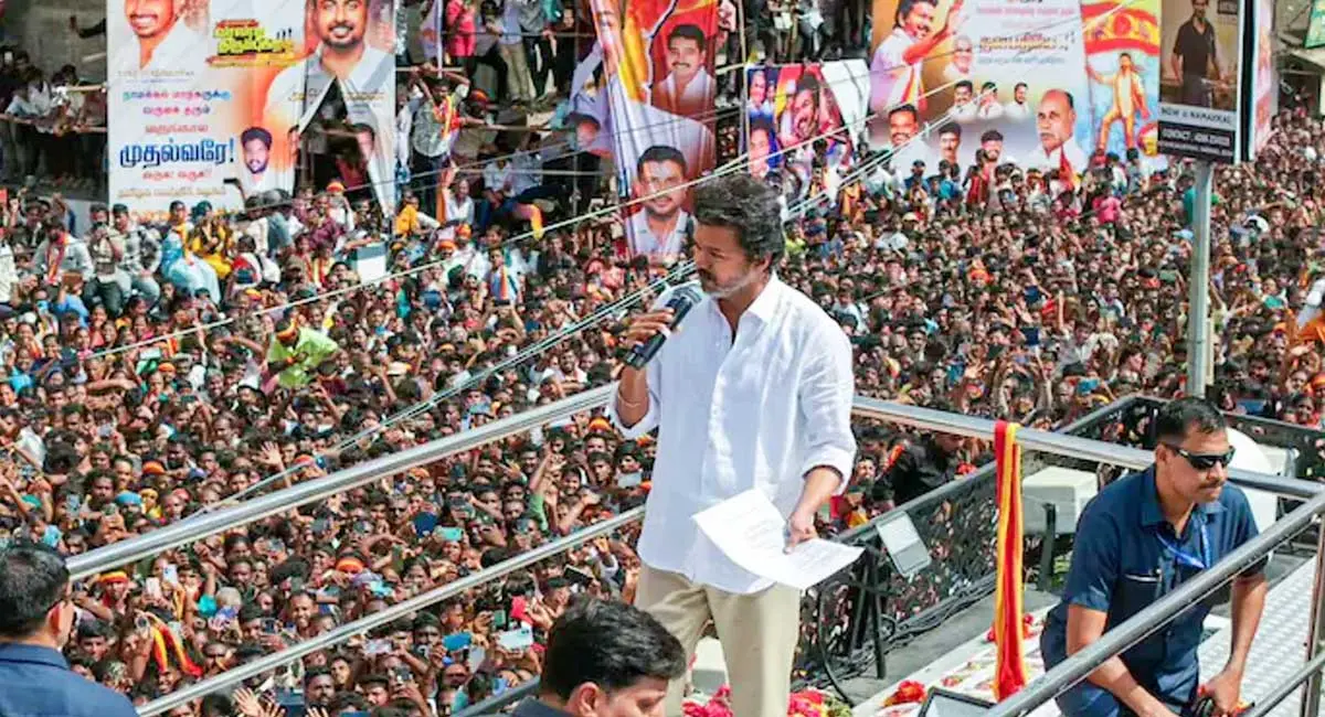 विजय ने जताया शोक, मृतकों के परिजनों को 20-20 लाख और घायलों को 2-2 लाख देने का ऐलान