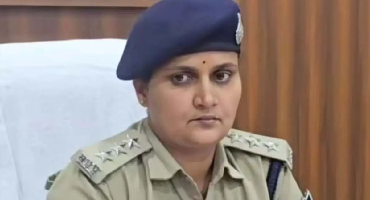 SDOP पूजा पांडे गिरफ्तार, 11 पुलिसकर्मियों पर डकैती और अपहरण का केस दर्ज
