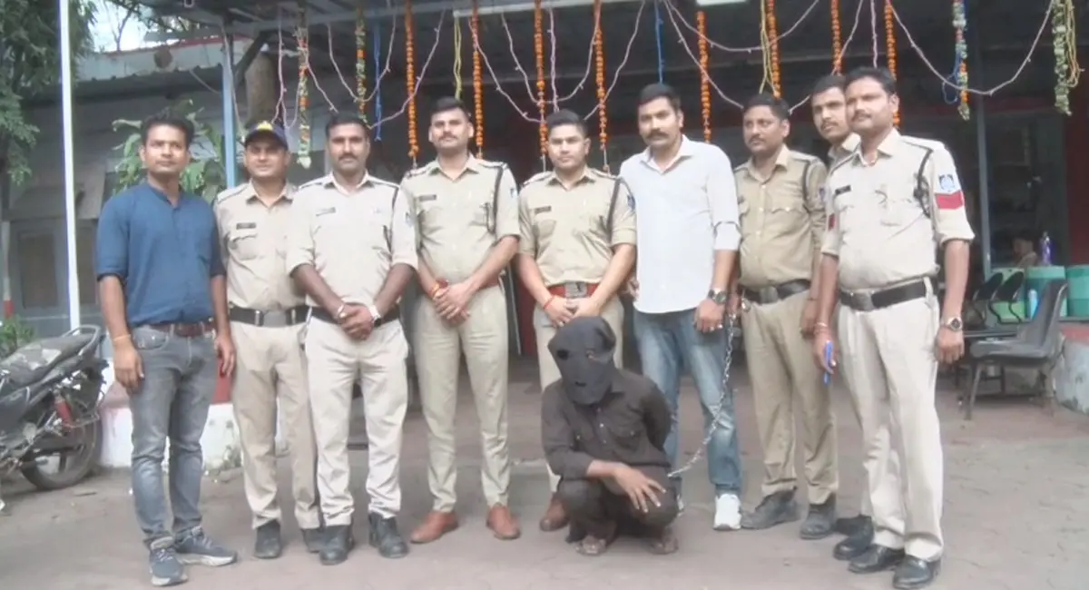 पैसों के लेनदेन में युवक ने की दोस्त की गला रेतकर हत्या, शव को नाले में फेंका