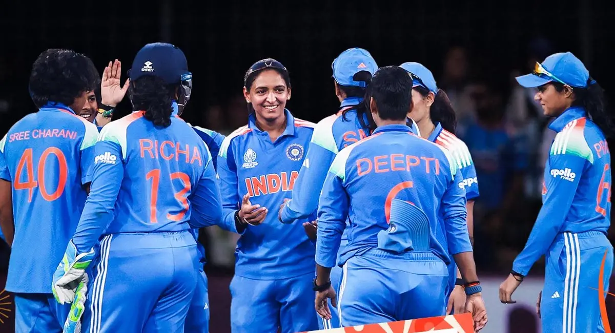 जब मैदान में महिलाएं थीं, तो दर्शक दीर्घा खाली क्यों थी?