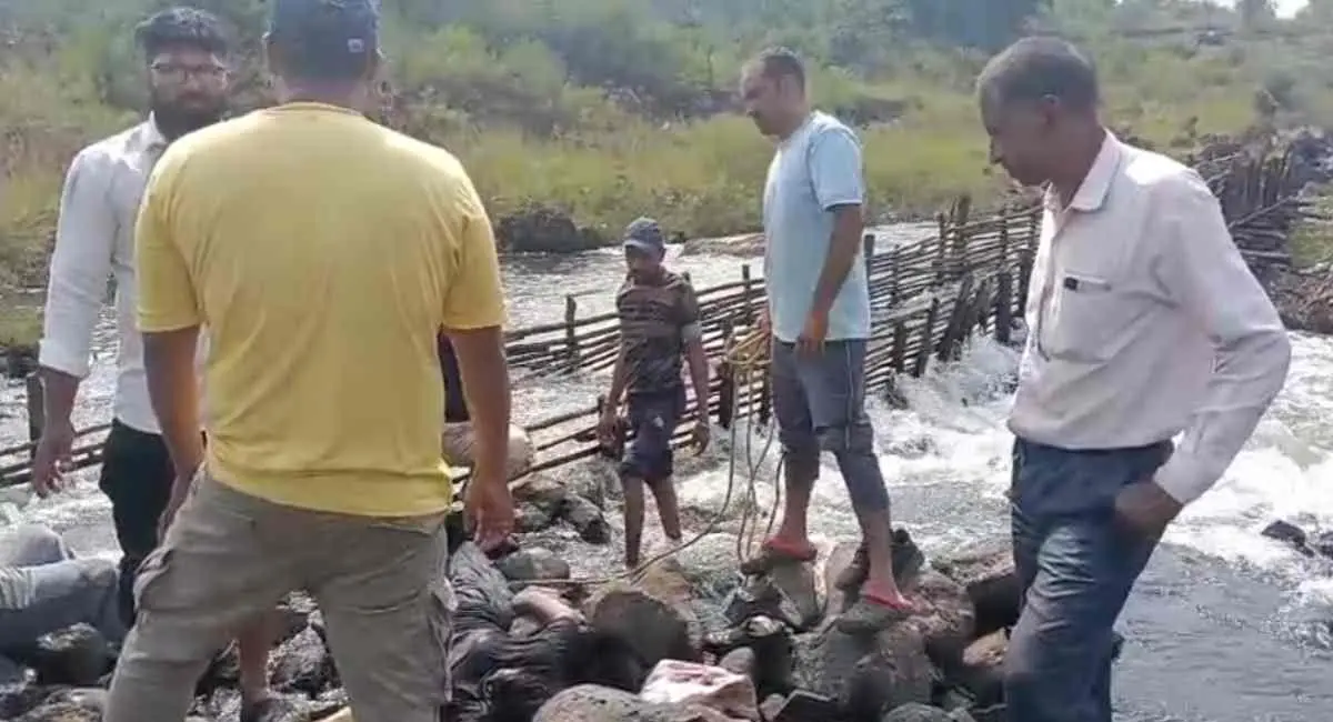 पिकनिक मनाने गईं दो छात्राओं की पानी में डूबने से मौत, भदभदा स्पॉट से दो सहेलियां डरकर लौटीं घर