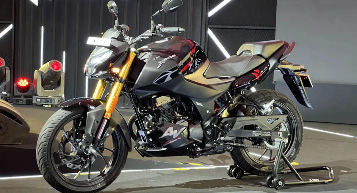 लॉन्च से पहले ही छागई हीरो मोटोकॉर्प की नई 2026 Xtreme 160R, एडवांस फीचर्स और क्रूज कंट्रोल देखकर कहेंगे वाह