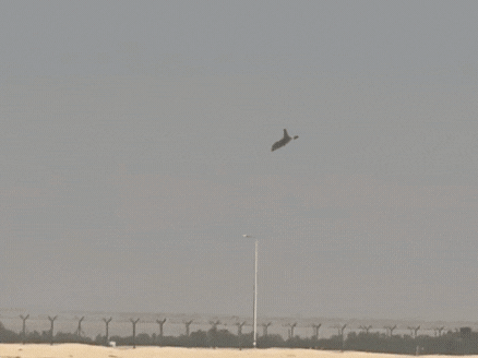 दुबई एयर शो में भारत का तेजस फाइटर जेट क्रैश, पायलट की मौत