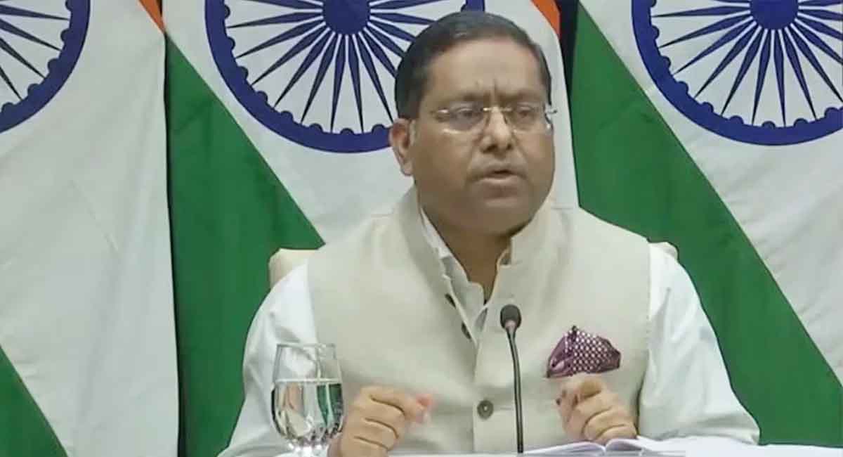रूस से व्यापार पर हमें नसीहत न दें... ट्रम्प की टैरिफ धमकी पर भारत का करारा जवाब, अमेरिका खुद रूस से कर रहा व्यापार