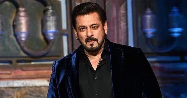 सलमान खान ने ब्रांद्रा में बेची 5.35 करोड़ रुपए की प्रॉपर्टी, अपार्टमेंट में तीन पार्किंग भी शामिल