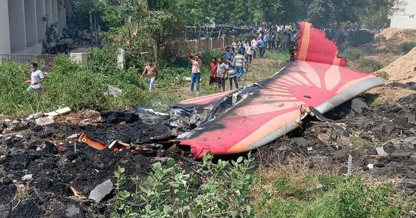 ब्रिटेन में बढ़ा एअर इंडिया AI-171 हादसे का दर्द, शवों की पहचान में बड़ी चूक का आरोप, परिवारों ने की जांच की मांग