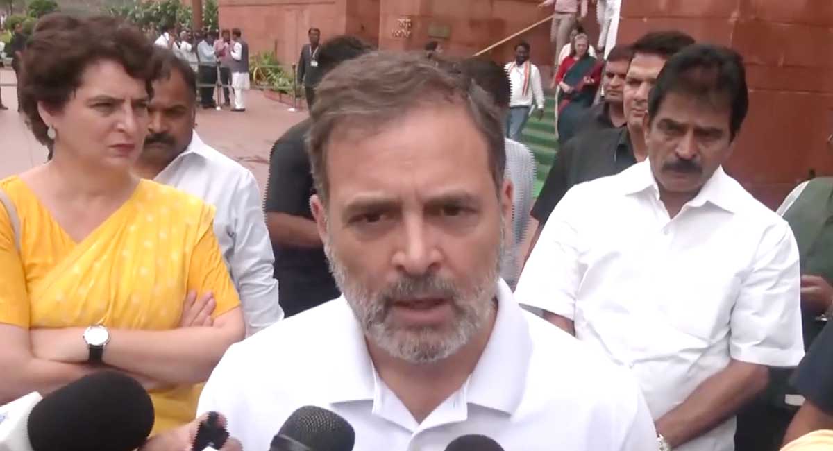 ट्रम्प ने सच कहा कि भारत की अर्थव्यवस्था डेड, राहुल गांधी का मोदी सरकार पर तीखा हमला