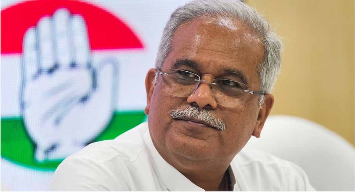 पूर्व सीएम भूपेश बघेल की सुप्रीम कोर्ट में अग्रिम जमानत याचिका, बेटे चैतन्य की भी जमानत अर्जी दायर, राजनीतिक प्रतिशोध का आरोप