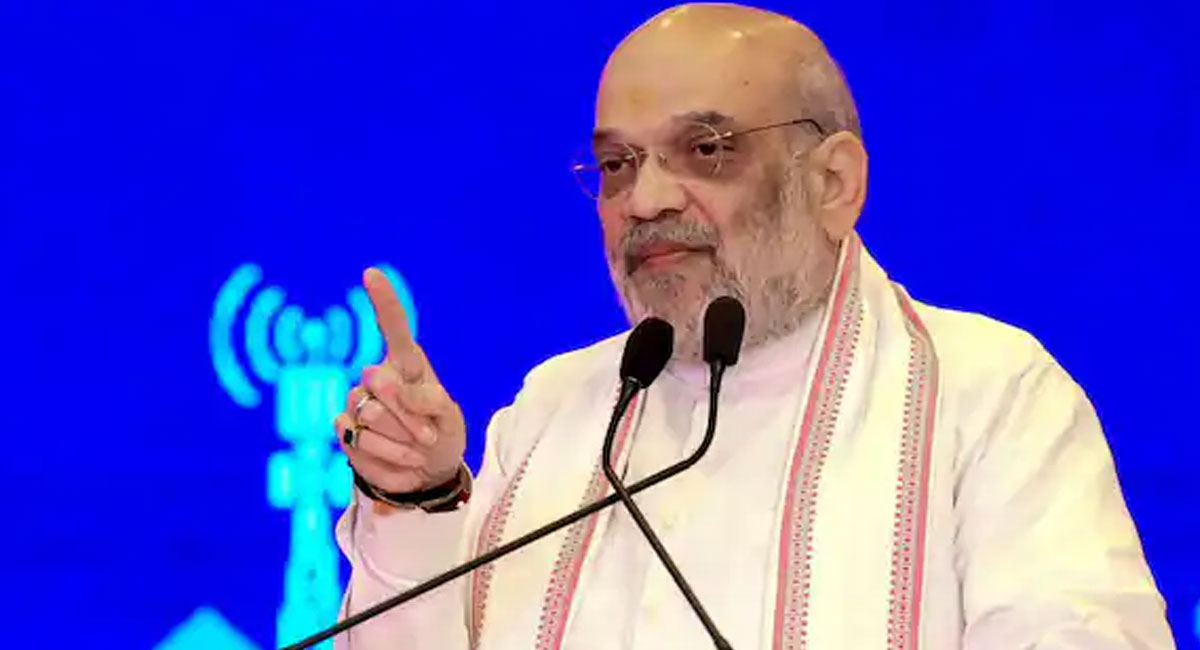 राहुल गांधी पर बरसे अमित शाह, बोले- जितना अपशब्द कहोगे, कमल उतना खिलेगा