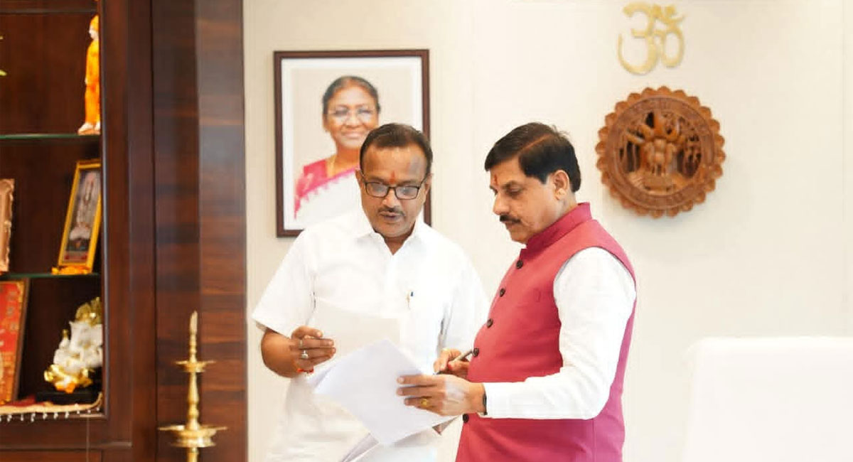 सोहागपुर विधायक ने CM मोहन यादव से की मुलाकात, विस्थापित गांवों को राजस्व ग्राम घोषित करने की मांग