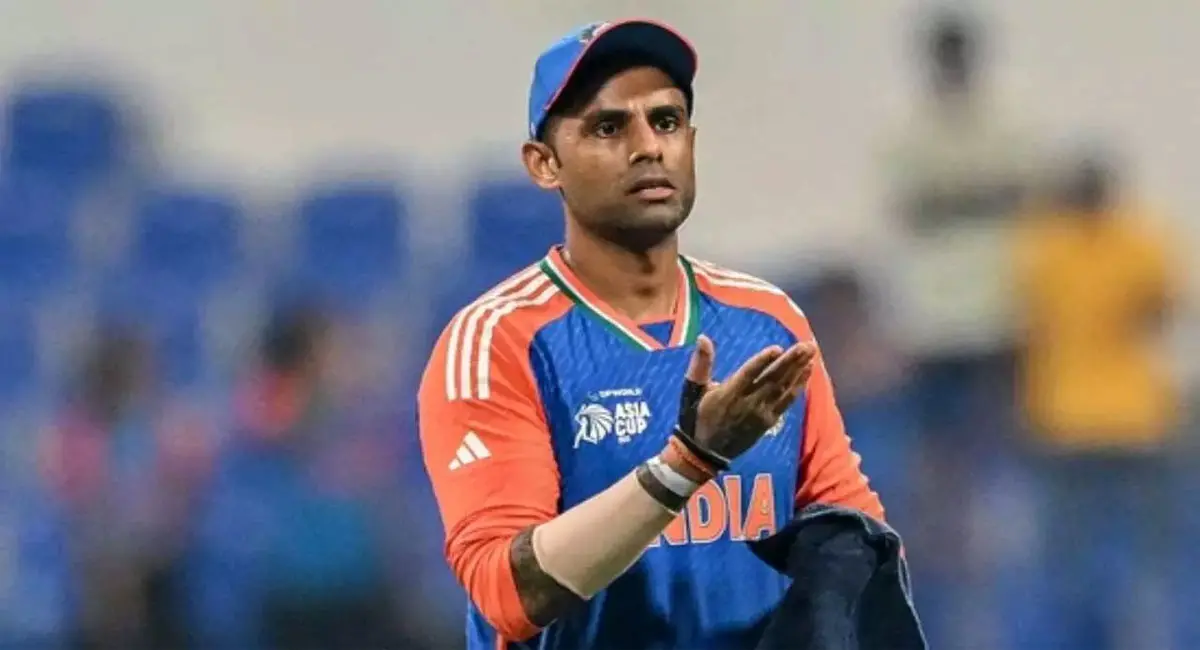 एशिया कप फाइनल से पहले सूर्यकुमार यादव को ICC ने सुनाई सजा, मैच फीस का 30% जुर्माना लगाया, पहलगाम आंतकी हमले पर की थी टिप्पणी