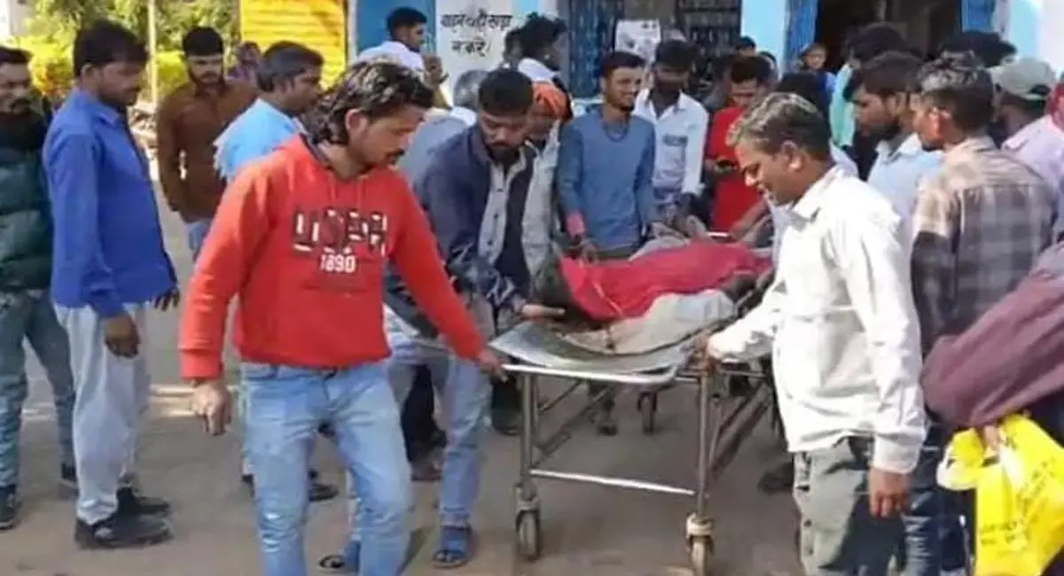 पोस्टमार्टम के लिए भेजा शव; जांच में जुटी पुलिस