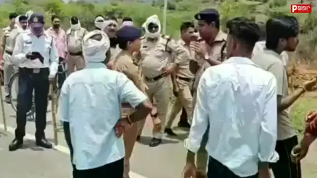 ट्रैक्टर-ट्रॉली की टक्कर से बाइक सवार की मौत, परिजनों ने हाईवे पर शव रखकर लगाया जाम