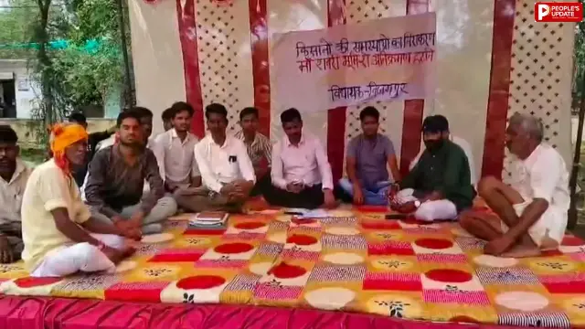 कराहल में विधायक मुकेश मल्होत्रा का अनिश्चितकालीन धरना, 20 सूत्रीय मांगों पर अड़े
