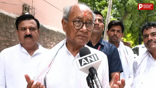 दिग्विजय सिंह ने दतिया उपचुनाव पर साधा निशाना, कांग्रेस उम्मीदवार घनश्याम सिंह की तारीफ की