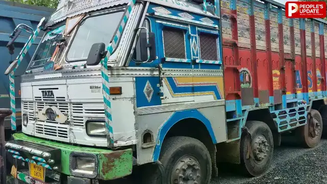 खिलचीपुर में 48 भैंसों से भरा ट्रक पकड़ा, तीन आरोपी गिरफ्तार
