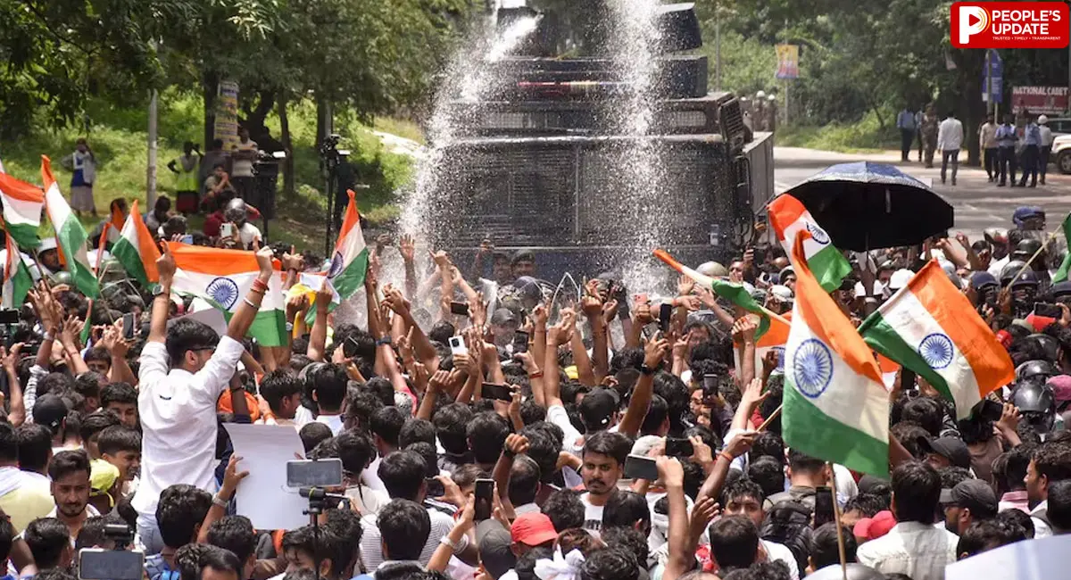 रांची में छात्रों के विधानसभा मार्च पर पुलिस का बड़ा एक्शन, 600 प्रदर्शनकारियों पर FIR