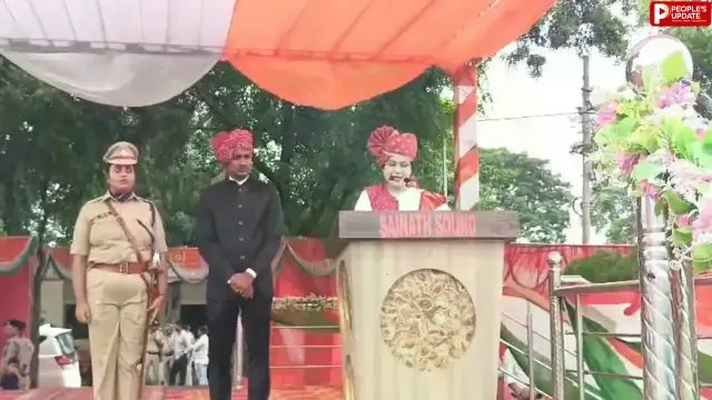 सीहोर में शान से लहराया तिरंगा, प्रभारी मंत्री कृष्णा गौर ने ली परेड की सलामी