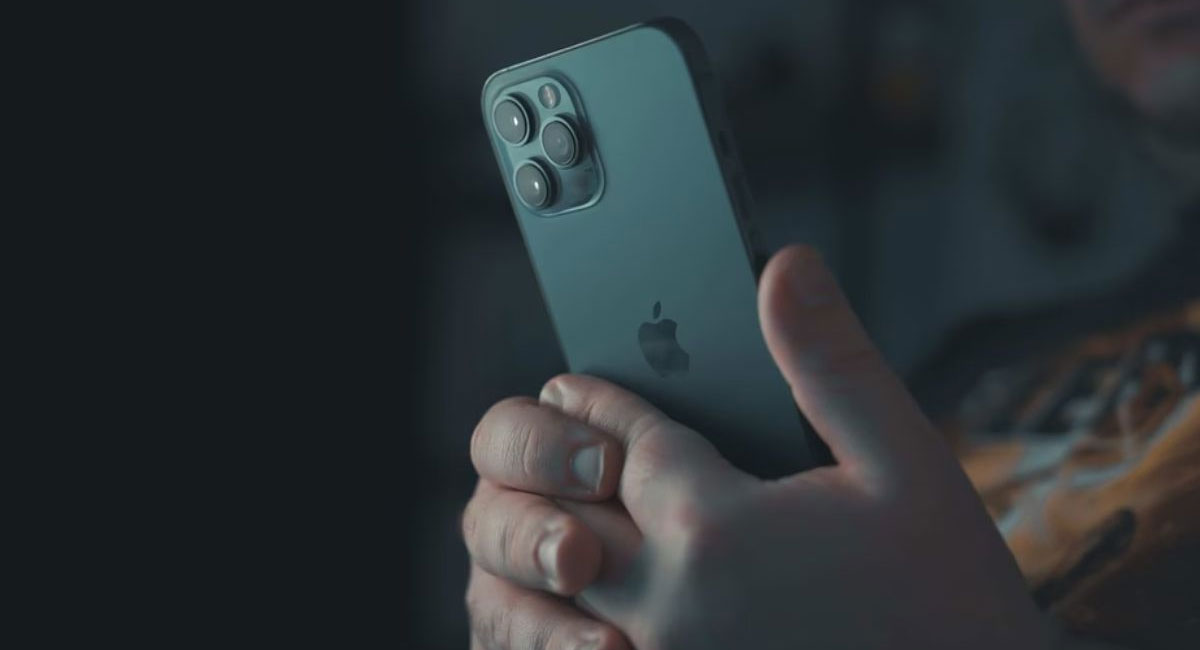 iPhone यूजर्स के लिए बड़ा अपडेट, बंद हो जाएगा ये खास फीचर, जानें अब यूजर्स क्या करें?