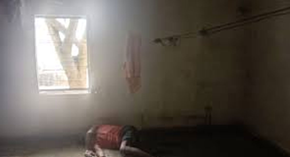 मुरैना में SAF के कॉन्स्टेबल ने बैरक में फांसी लगाकर दी जान, शराब की लत से था परेशान, पहले भी कर चुका था खुदकुशी की कोशिश
