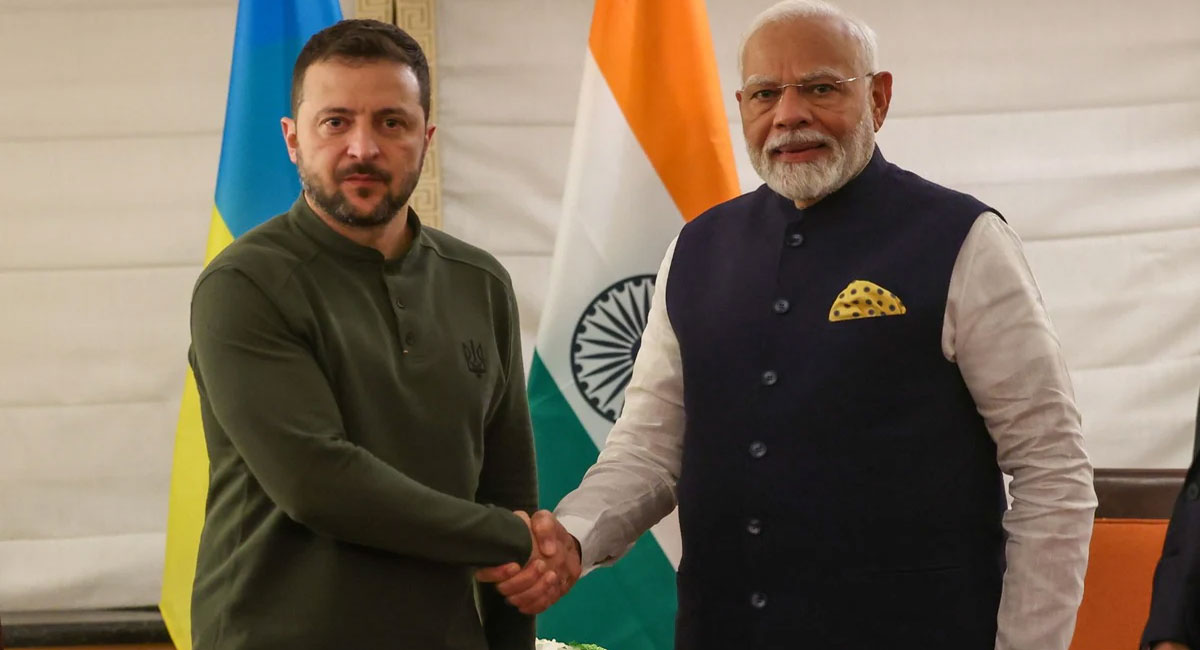 यूक्रेन के राष्ट्रपति जेलेंस्की ने पीएम मोदी से फोन पर की बात, द्विपक्षीय सहयोग और वैश्विक हालात पर हुई चर्चा