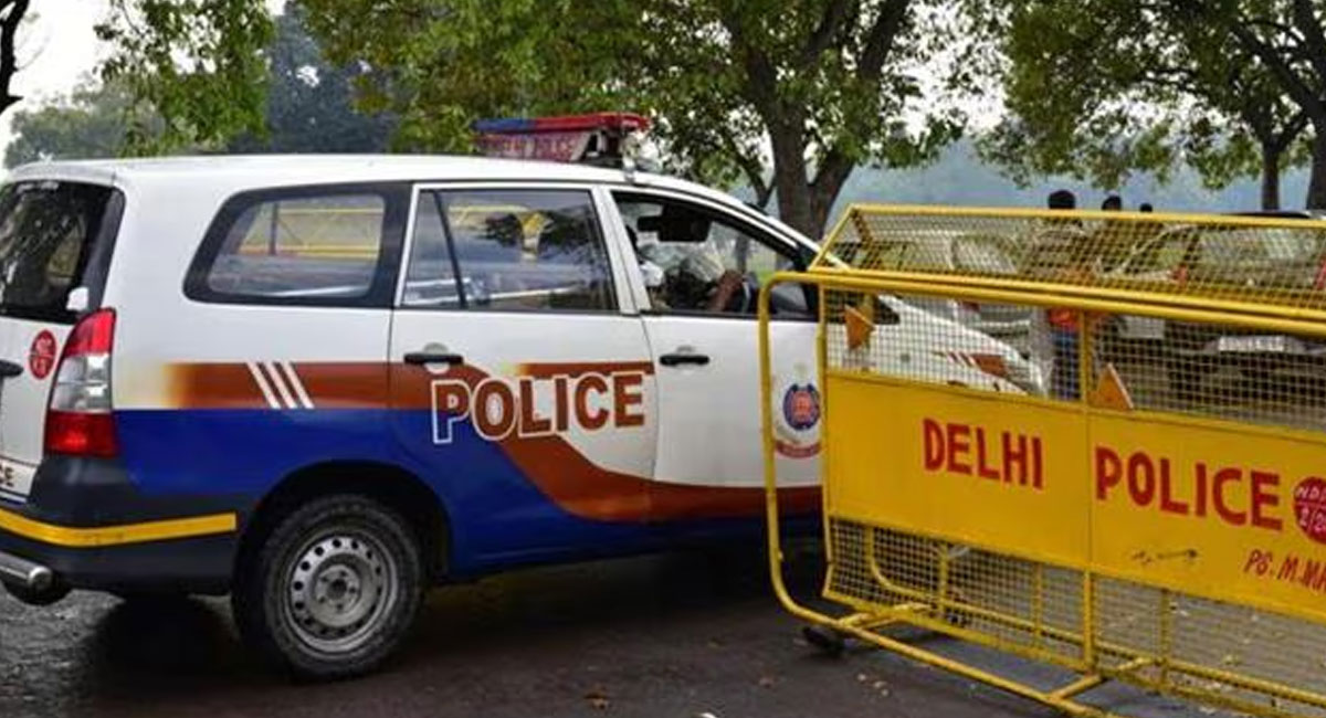 दिल्ली में गोल्डी बराड़-रोहित गोदारा गैंग के 2 शूटर गिरफ्तार, मुठभेड़ में एक के पैर में लगी गोली