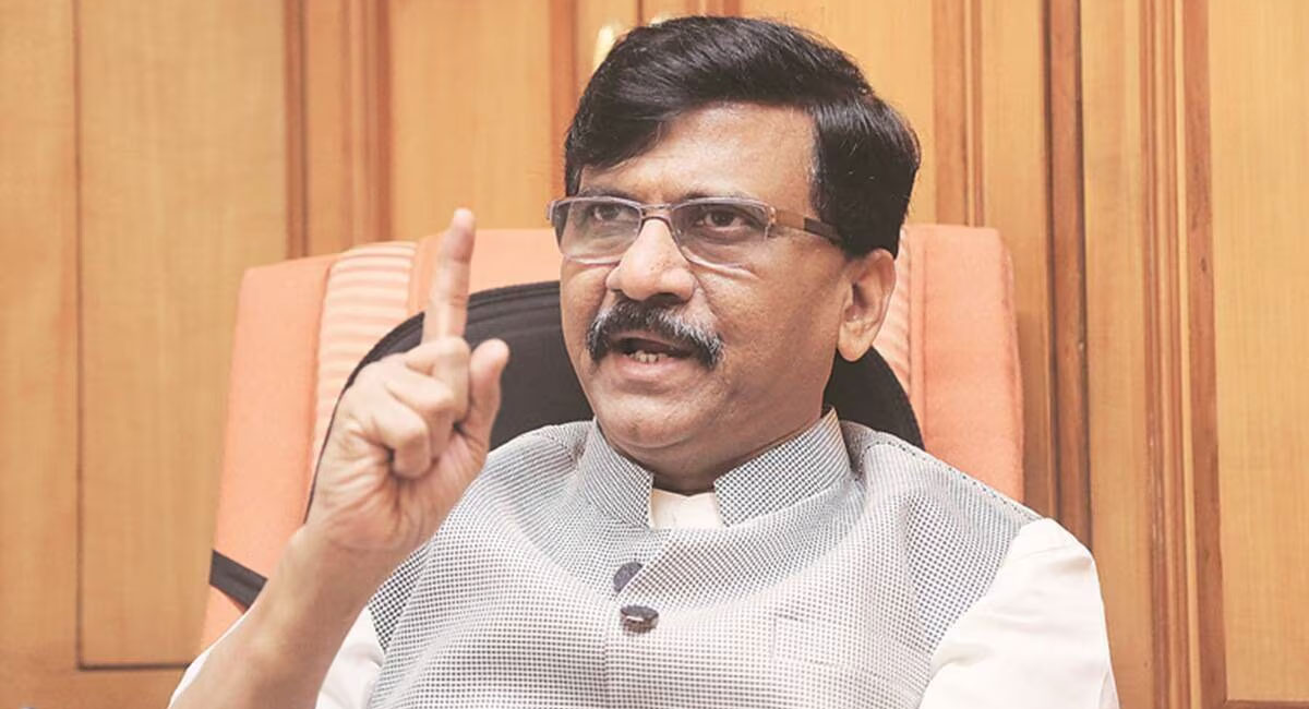 संजय राउत के बयान से मचा सियासी तूफान, क्या गिरेंगे सरकार के चार और मजबूत चेहरे?