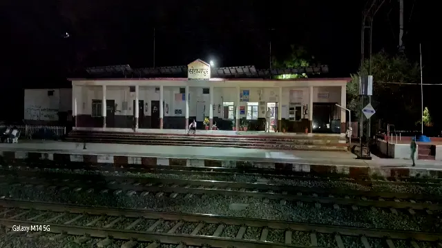 रेलवे स्टेशन के प्लेटफार्म-2 की बढ़ेगी ऊंचाई, डिस्प्ले बोर्ड और कोच गाइडेंस सिस्टम लगेंगे