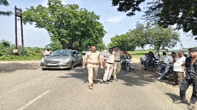 सोहागपुर: यातायात नियमों की अनदेखी पर कार्रवाई, 30 प्रकरणों में 9 हजार रुपए जुर्माना वसूला