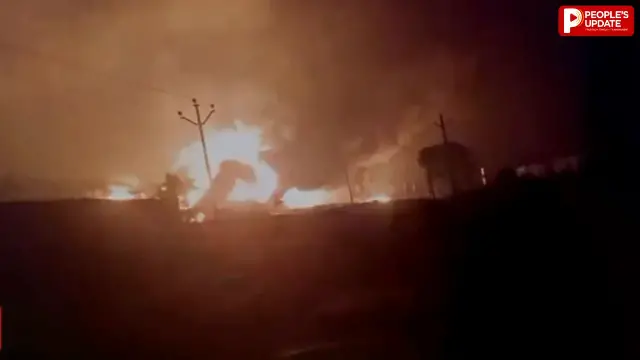 हापुड़ की केमिकल फैक्ट्री में भीषण आग, काले धुएं से मचा हड़कंप, बुझाने में जुटीं दमकल की 4 गाड़ियां