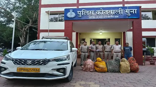 आगरा के दो अंतरराज्यीय गिरोहों के 11 आरोपी गिरफ्तार, 20 लाख का माल बरामद