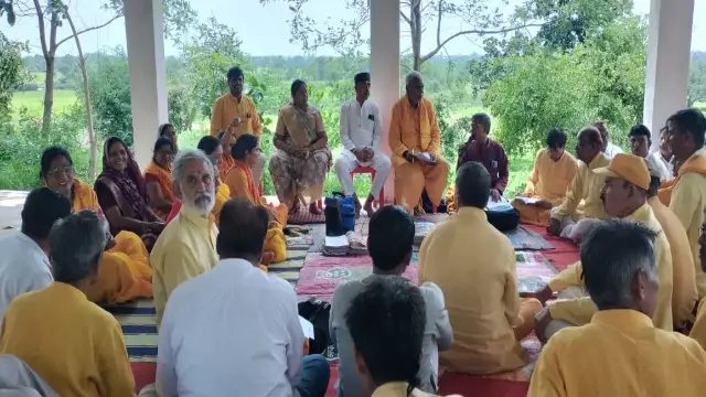 1111 पौधों से हरित होगी बड़ली माता पहाड़ी, 15 गांवों की अनोखी मुहिम