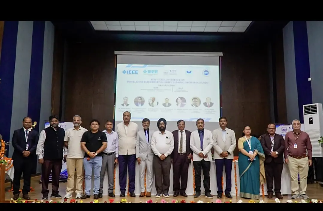 भारत समेत कई देशों के वैज्ञानिक जुटे, सेमीकंडक्टर व AI पर मंथन; 2300 शोध-पत्रों में 232 चयनित