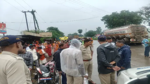 कुबेरेश्वरधाम कांवड़ यात्रा को लेकर बदला ट्रैफिक रूट, 23 से 25 अगस्त तक भारी वाहनों की नो-एंट्री