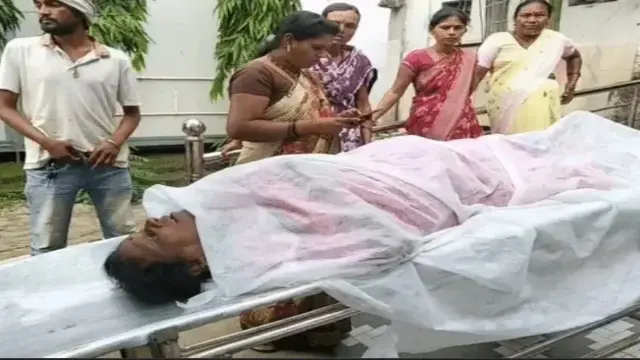 दर्शन की आस लेकर आईं, धाम में थम गई सांसें, महाराष्ट्र की 75 वर्षीय महिला की मौत,कुबेरेश्वर धाम में श्रद्धालु की मौत से