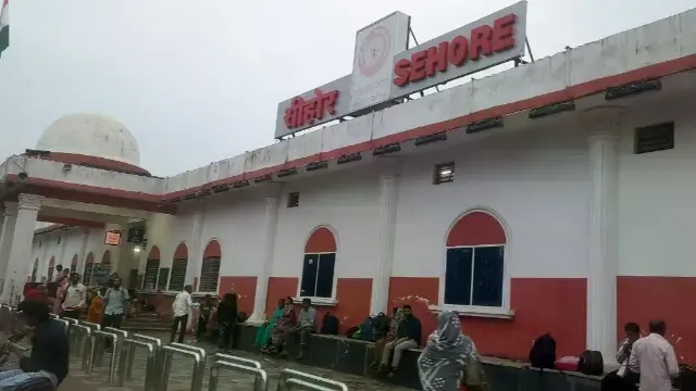 सिंहस्थ में सीहोर बनेगा ‘क्राउड कंट्रोल हब’, प्लेटफॉर्म-2 की ओर एक लाख श्रद्धालुओं को रोकने का प्लान