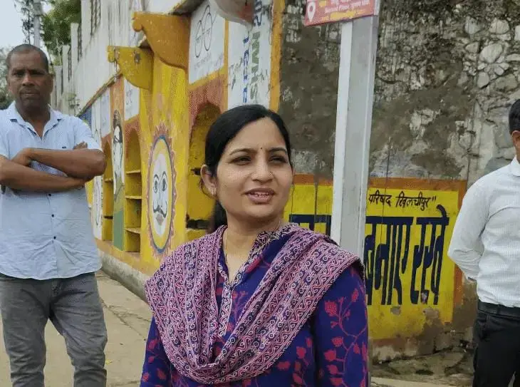 CMO को लगाई फटकार, होटल पर ₹5 हजार जुर्माना