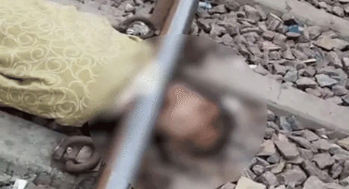 भिंड रेलवे स्टेशन पर ट्रेन के नीचे लेटकर युवक ने किया सुसाइड, सिर और धड़ अलग, जांच में जुटी पुलिस