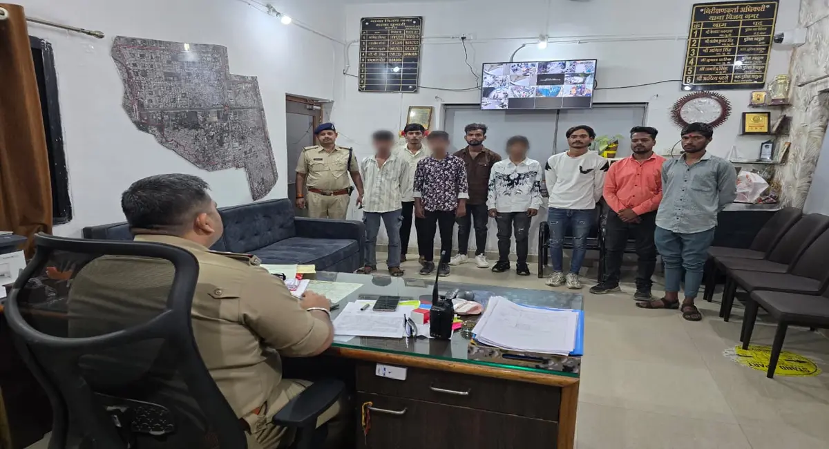 सिख और सबक का अनोखा तरीका   :- टी आई ने कहा – तुम 10वीं पास कर लो "मैं तुम्हे इनाम दूंगा" 
