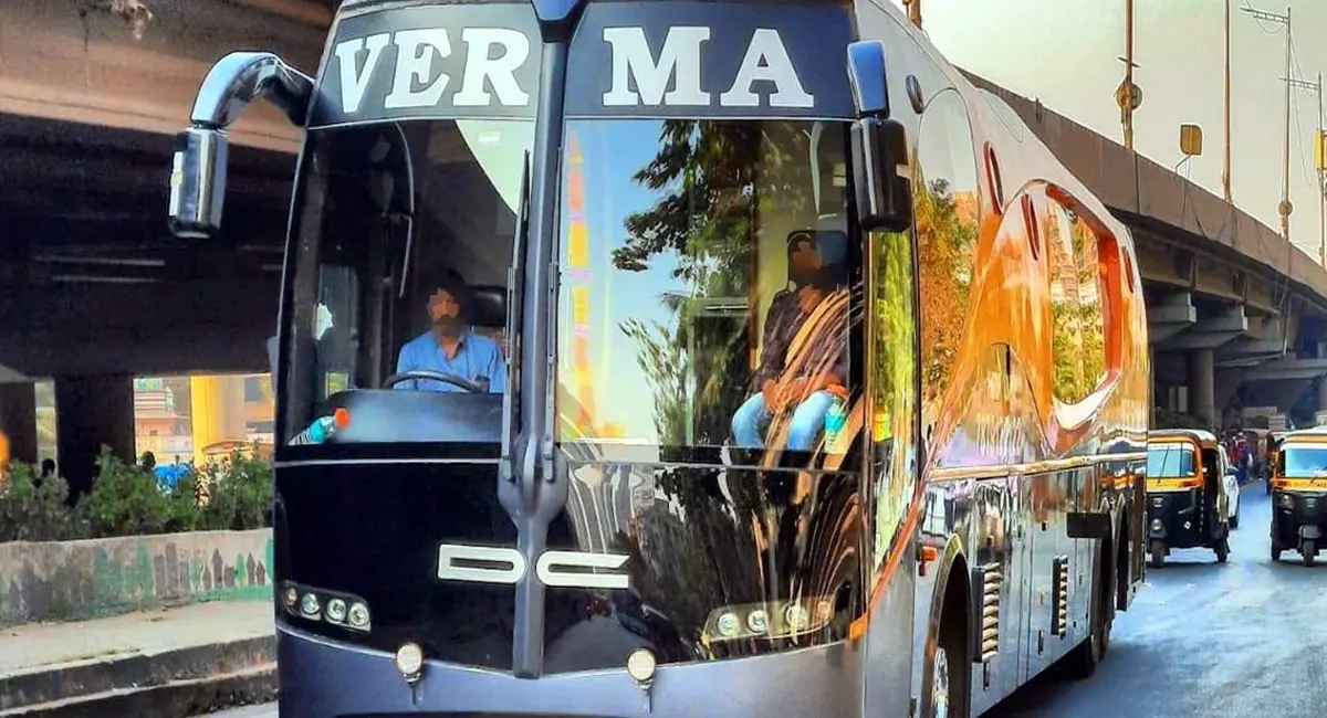 इंदौर पुलिस को देख – महिला को आया भरोसा