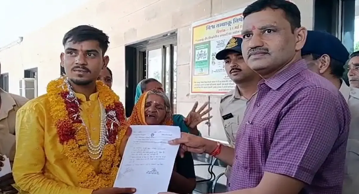 दबंग ने रोका रास्ता, बारात अटकने का संकट - Image 4