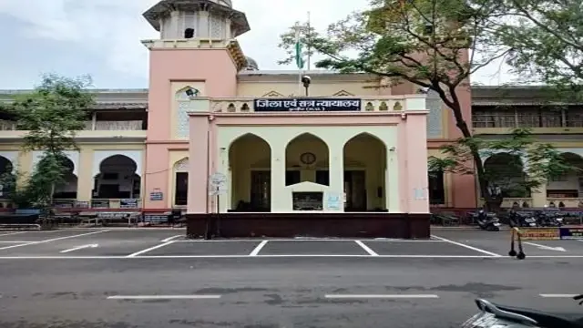बेटे-बहू की याचिका कोर्ट ने की खारिज