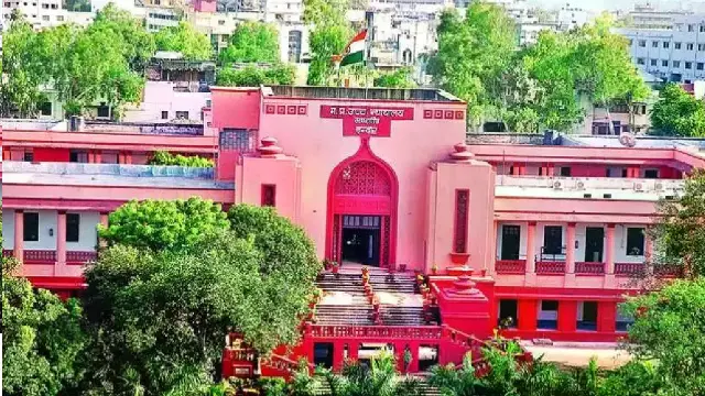 OMR में 305 अंक, परिणाम में मिले सिर्फ 64