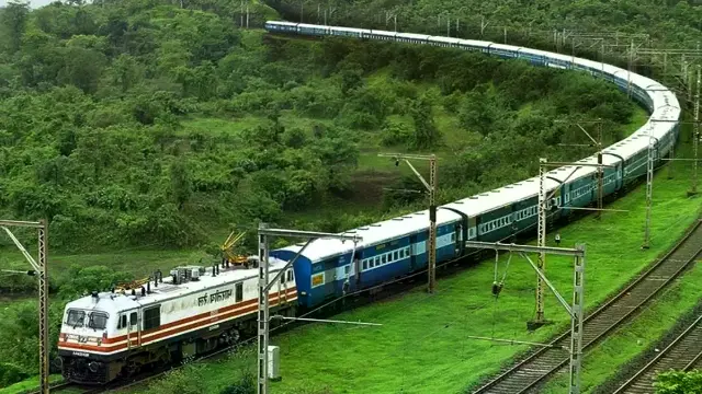 अब टिकट के साथ ही होगी अतिरिक्त सामान की ऑनलाइन बुकिंग