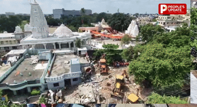 अन्नपूर्णा मंदिर के पास चला बुलडोजर:13 मकानों पर कार्रवाई, विरोध के बीच सरकारी जमीन खाली कराने पहुंचा निगम