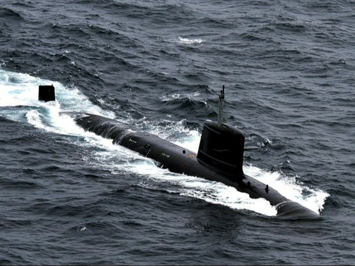 India Germany Submarine Deal : भारत-जर्मनी मिलकर बनाएंगे 6 आधुनिक पनडुब्बियां, 70 हजार करोड़ का सौदा तय