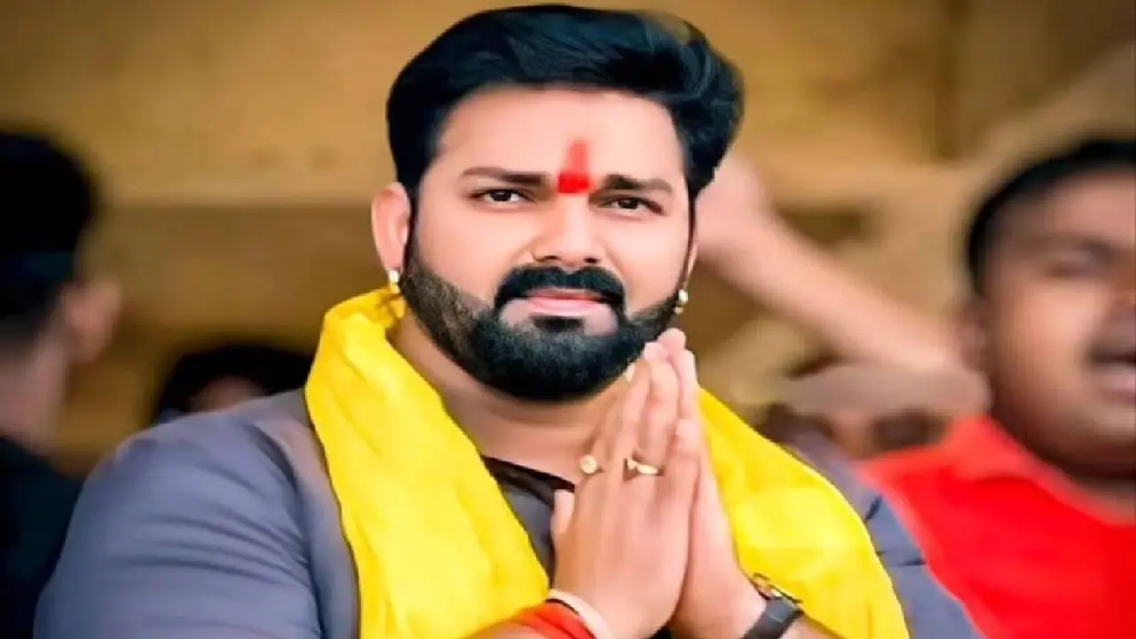 कॉलेज के डिजिटल बोर्ड पर चलाया भोजपुरी एक्टर पवन सिंह का गाना, शिक्षा विभाग ने लिया संज्ञान