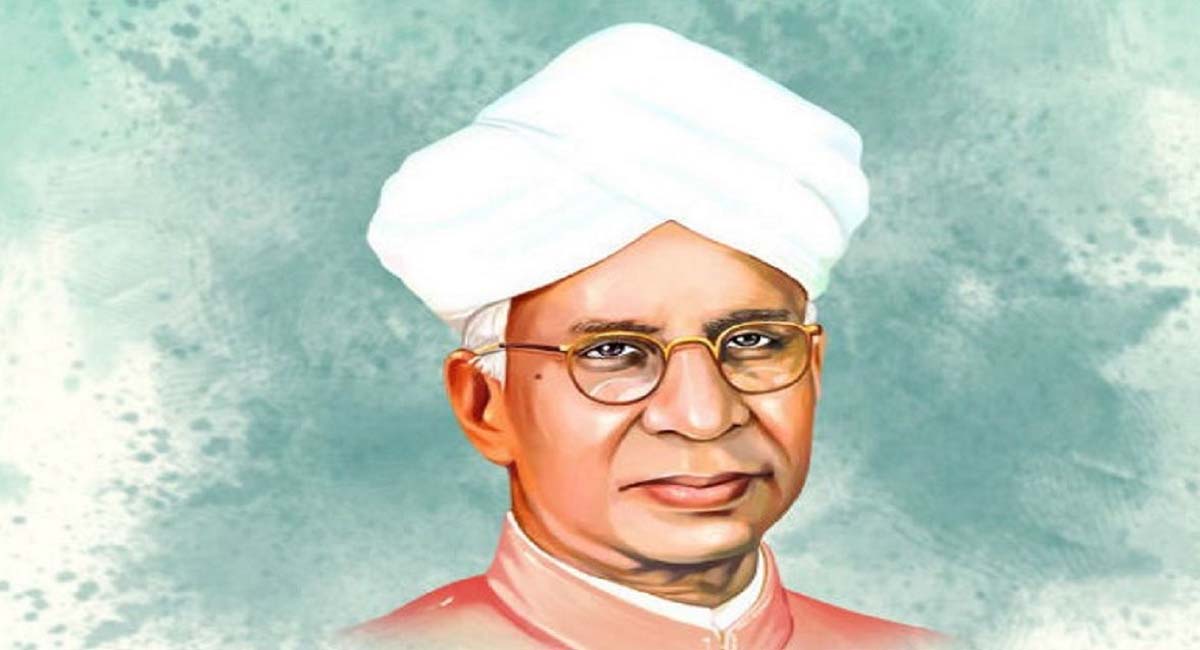 पूरी दुनिया में 5 अक्टूबर, लेकिन भारत में 5 सितंबर को क्यों मनाया जाता है टीचर्स डे?