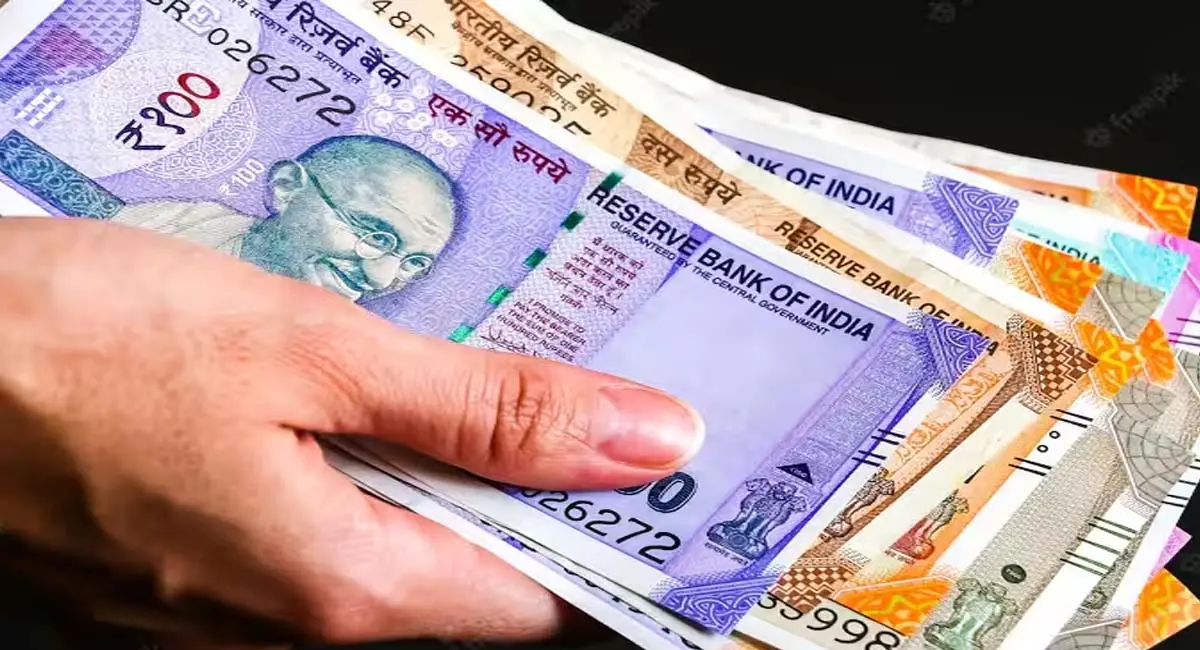 अक्टूबर के पहले दिन लगा महंगाई का झटका, जानें क्या हुआ महंगा और क्या सस्ता
